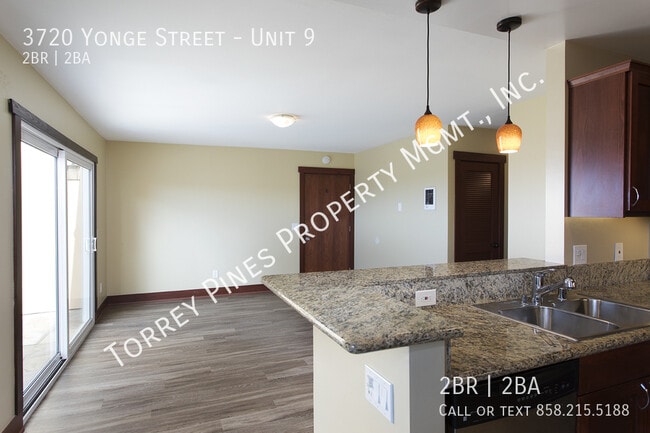 Foto del edificio - 3720 Yonge St