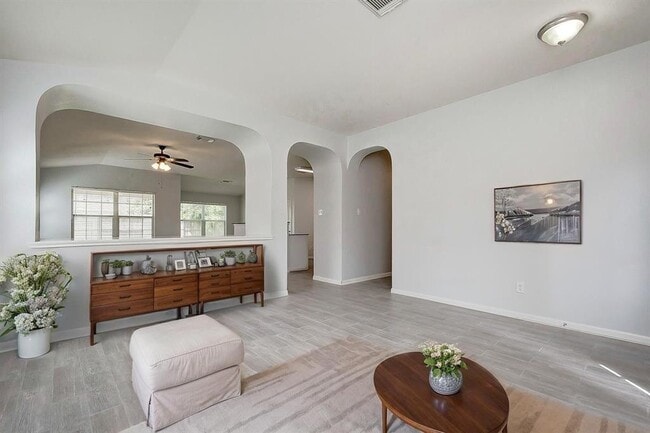 Building Photo - 5506 Gable Meadows Dr