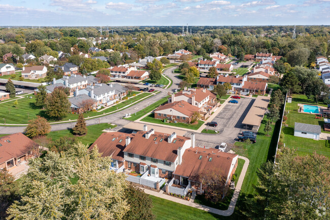 Aerial Photo - Arbor Village