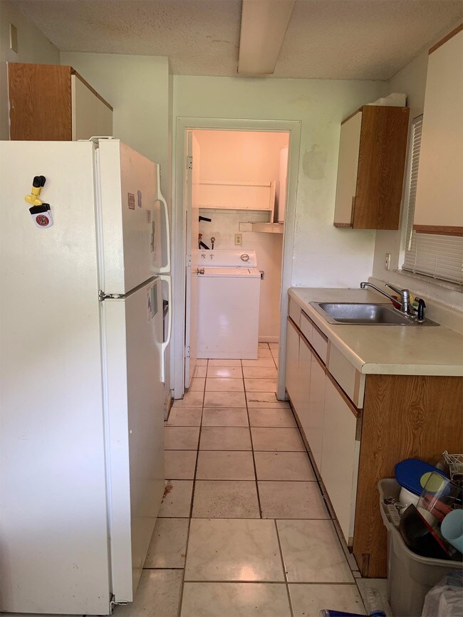 Foto del edificio - 4131 NW 16th St