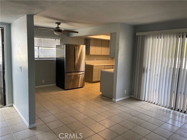 Building Photo - 5301 E Waverly Dr