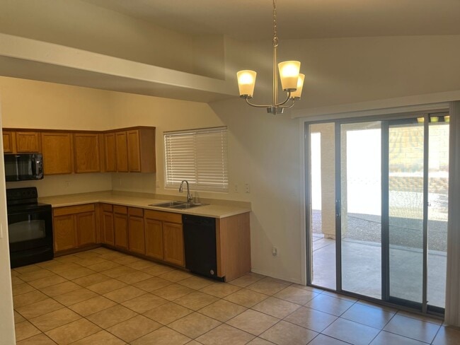 Building Photo - 25524 W Williams St