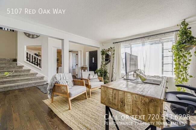 Foto del edificio - 5107 Red Oak Way