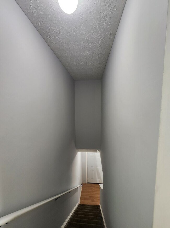 Foto del edificio - Amazing Move In Ready 4 Bedroom 2.5 Bath H...