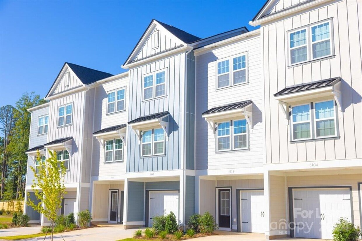 Foto principal - 1810 Matthews-Mint Hill Rd