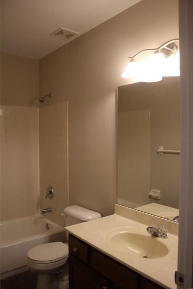 Foto del edificio - Spacious Ranch Home with Finished Lower Level in Herculaneum