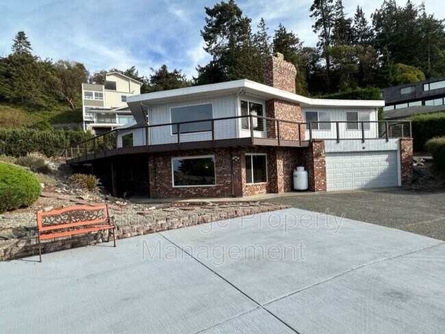 Foto del edificio - 152 Sea View Dr