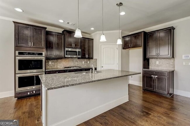 Building Photo - 5130 Austrian Pine Ct