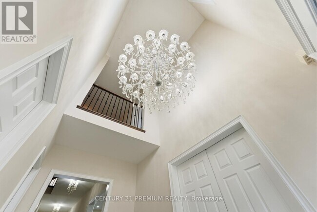 Building Photo - 18 Landview Rd