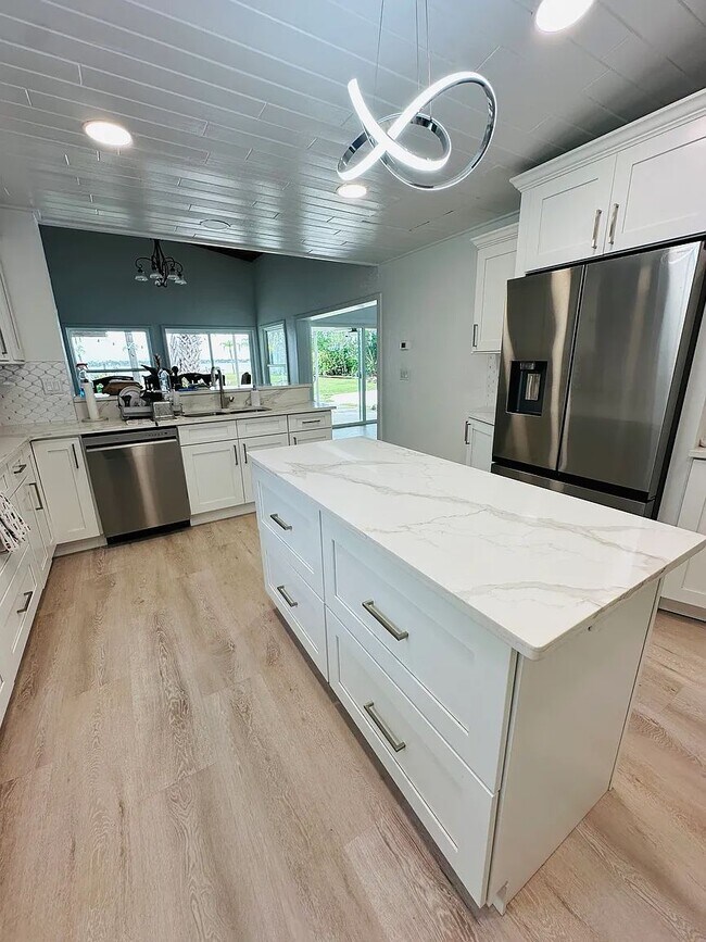 Foto del edificio - 2650 Philippe Pkwy