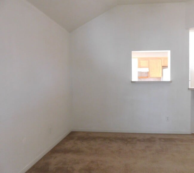 Building Photo - 4405 Thunder Creek Dr