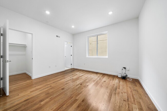 Foto del edificio - 4055 Powelton Ave