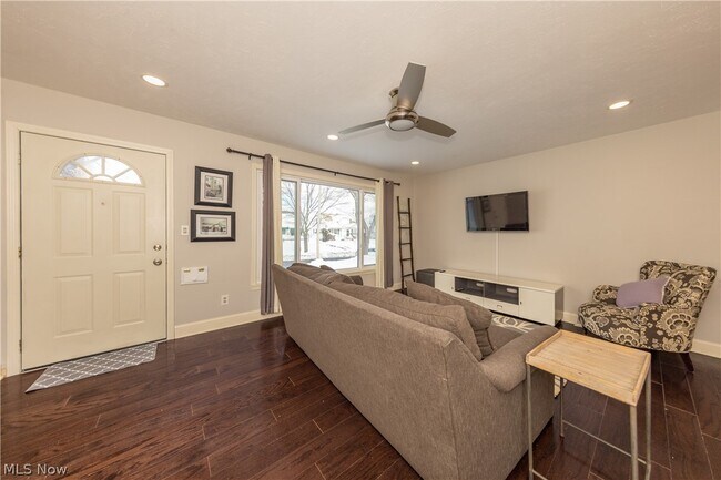 Foto del edificio - 33680 Baldwin Rd