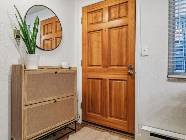 Foto del edificio - 2 Bedroom Condo in Denver