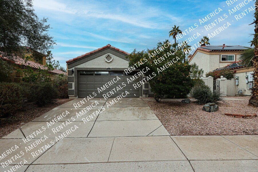 Primary Photo - 15838 S 33rd Pl