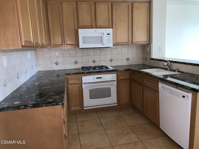 Building Photo - 4121 Paredo Way