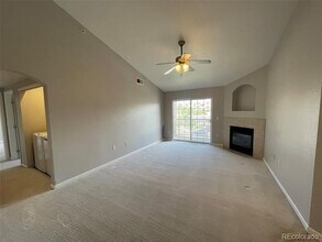 Building Photo - 7440 S Blackhawk St
