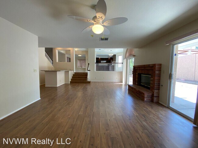 Foto del edificio - 6 br, 4 bath House - 3775 Emerald Bay Cir
