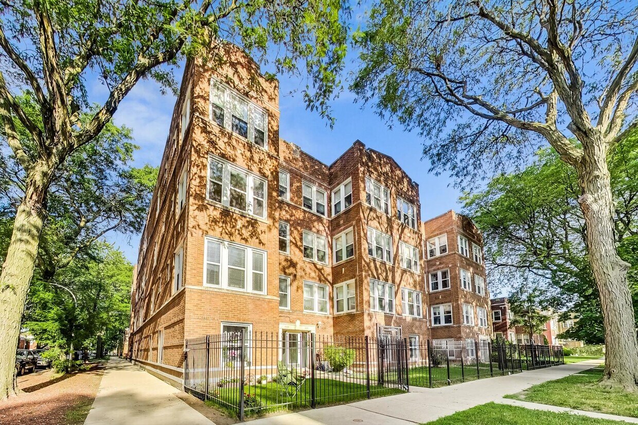 Primary Photo - 4900 N Springfield Ave