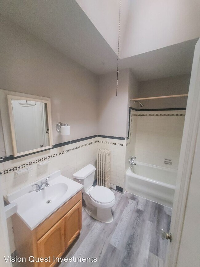 Foto del edificio - 3 br, 1 bath House - 306 Kingston Road