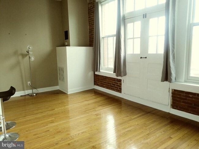 Foto del edificio - 1010 Race St