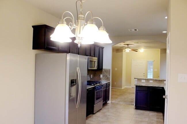 Building Photo - 19022 Pinewood Point Ln