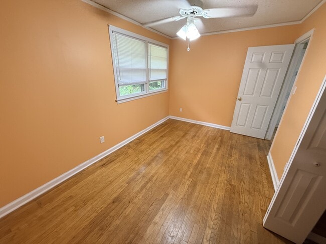 Foto del edificio - 3456 Harrison Rd