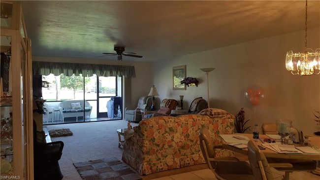 Foto del edificio - 15320 Moonraker Ct