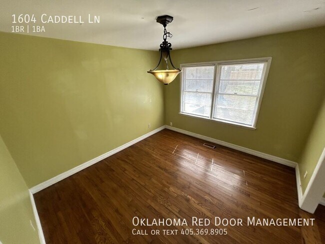 Building Photo - 1604 Caddell Ln