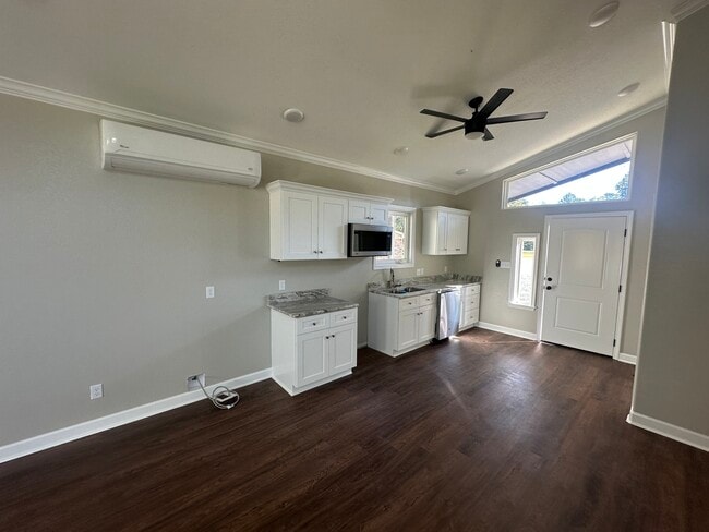 Building Photo - 7332 US-79