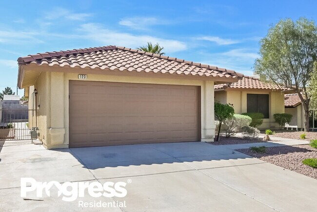 Building Photo - 123 Hexham Dr