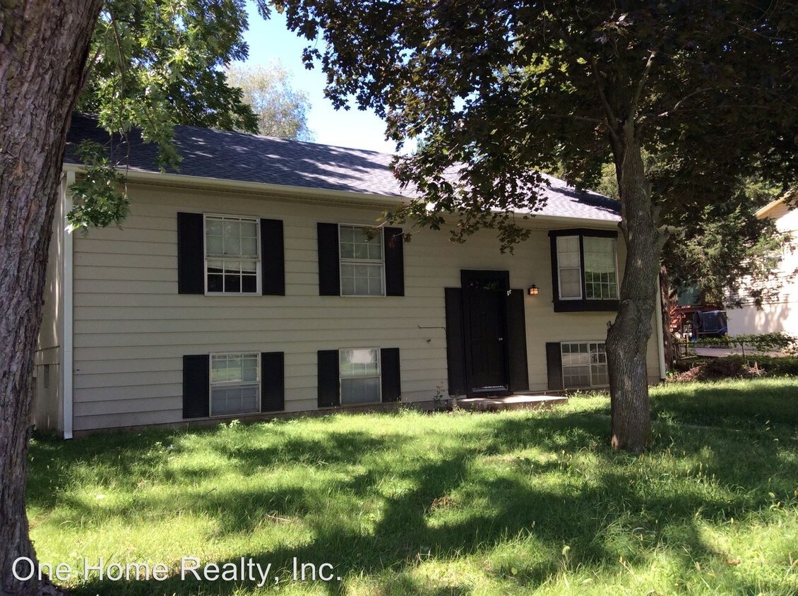 Primary Photo - 3 br, 1.5 bath House - 5502 Ripley