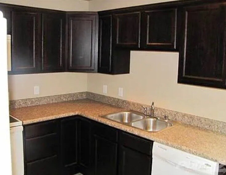 Foto principal - 2204 10th Ave N