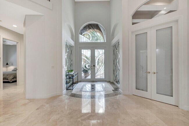 Foto del edificio - 7943 Talavera Pl