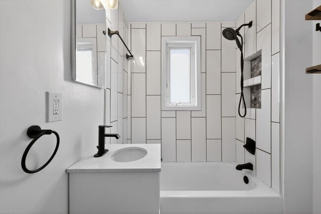 Foto del edificio - 616 Lane Way