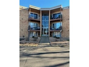 Building Photo - 9141 Hwy 55