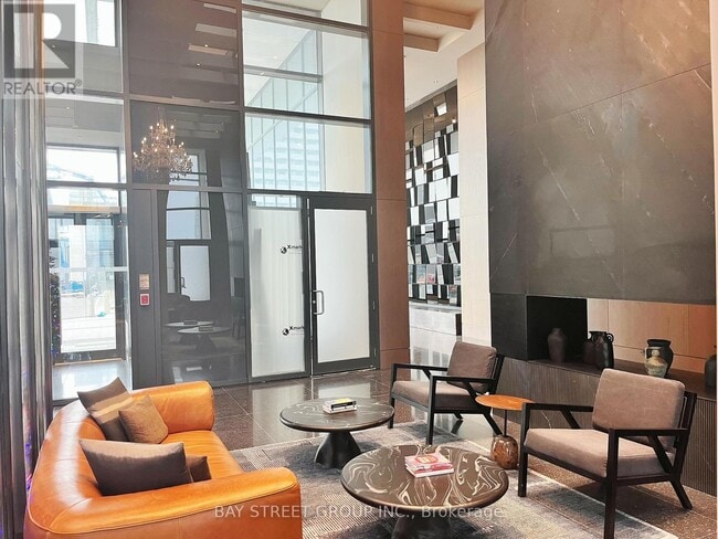 Building Photo - 8 Interchange Wy