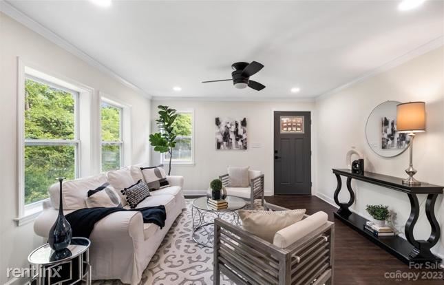 Building Photo - 2 br, 1 bath House - 765 R Peachtree Road