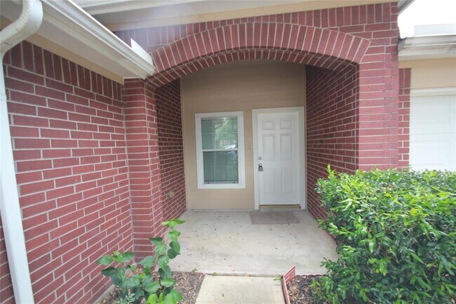 Building Photo - 5506 Dunbrook Park Ln