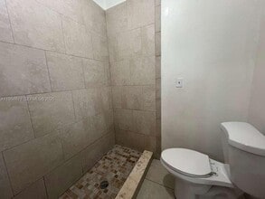 Building Photo - 2661 NW 33rd St