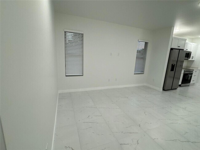 Foto del edificio - 1775 Glenway Ct