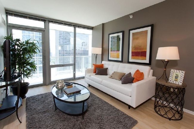 Foto del edificio - 347 W Wacker Dr