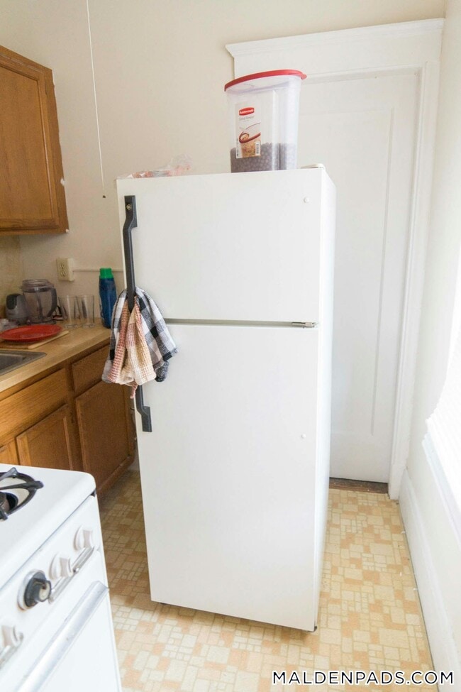 Foto del edificio - 349 Pleasant St