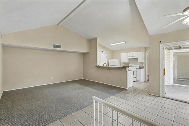 Foto del edificio - 671 Stonewall Dr