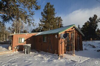 Building Photo - 398 Beaver Creek Rd