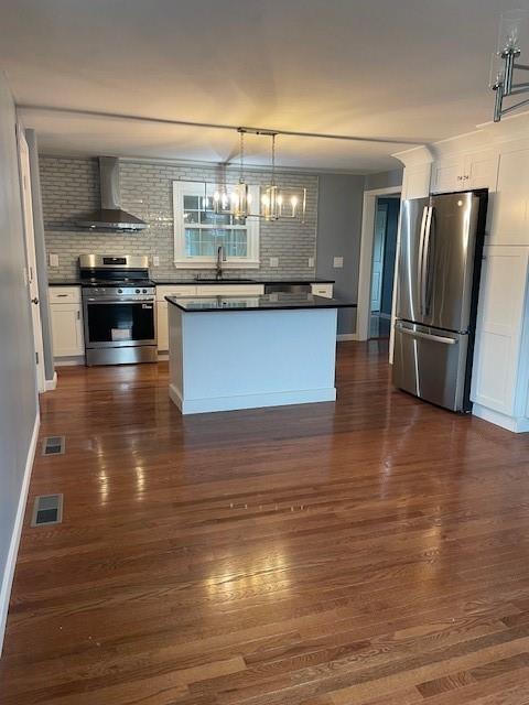 Foto del edificio - 94 Puritan Dr