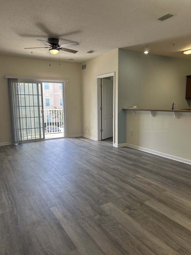 Building Photo - 4991 Key Lime Dr