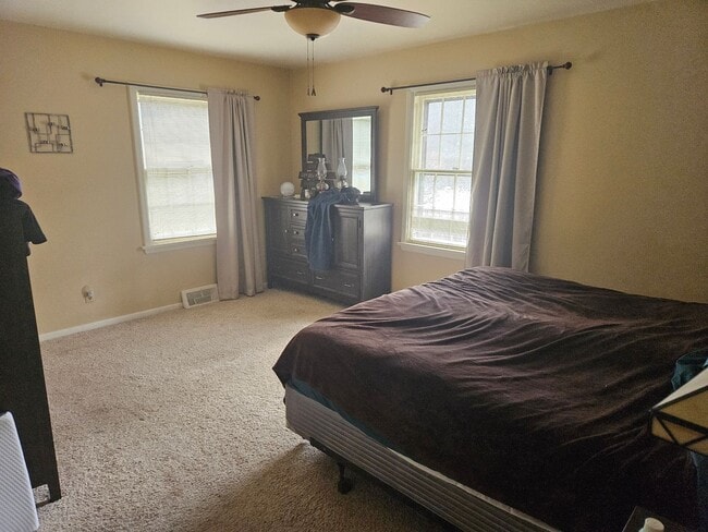 Building Photo - Lease Purchase Today