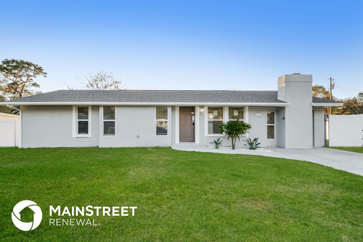 Foto principal - 4600 Sloan Ave