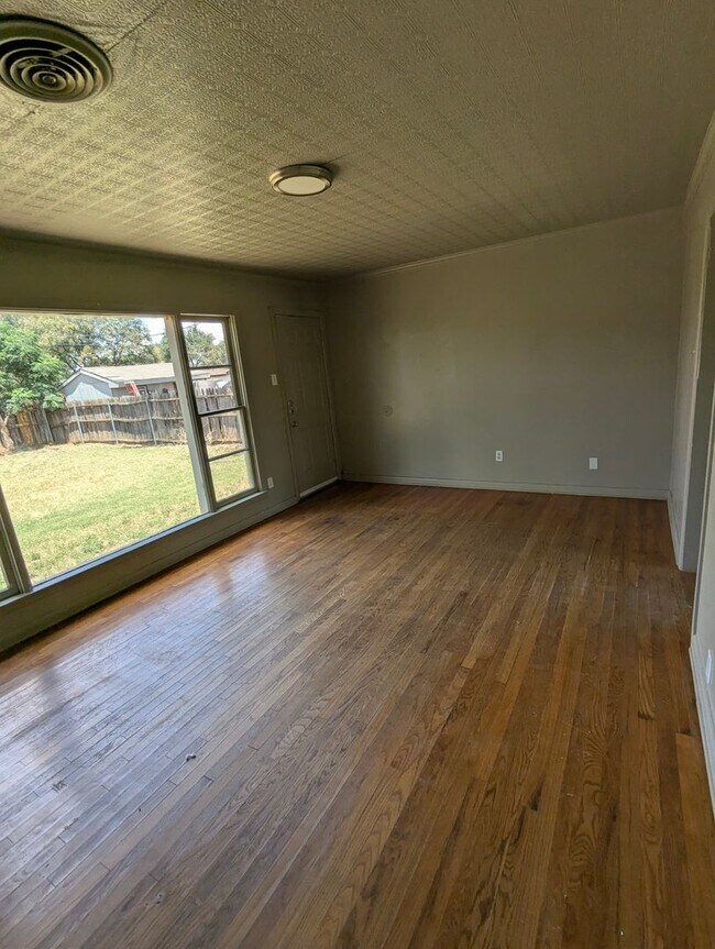 Foto del edificio - 3014 45th St